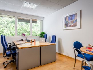 Despachos y oficinas equipadas